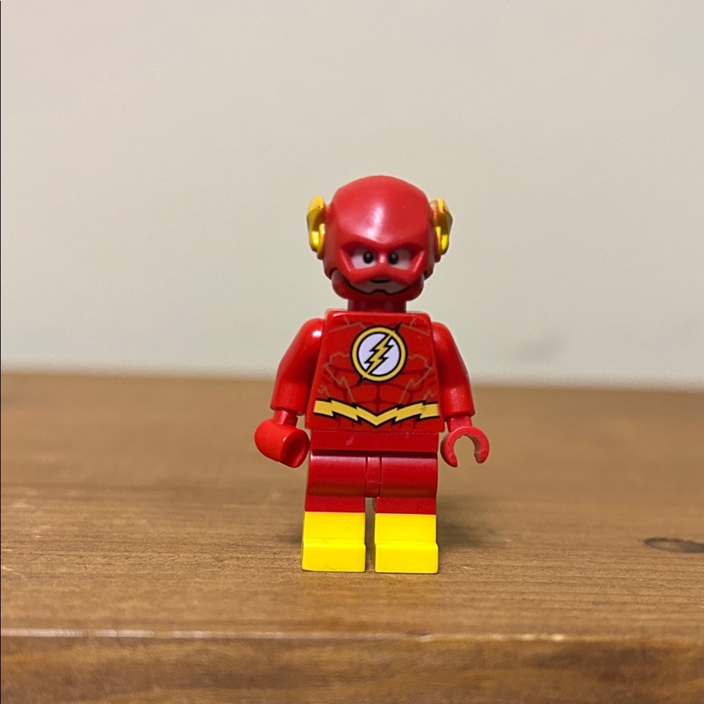 Lego Flash Minifigure with yellow legs